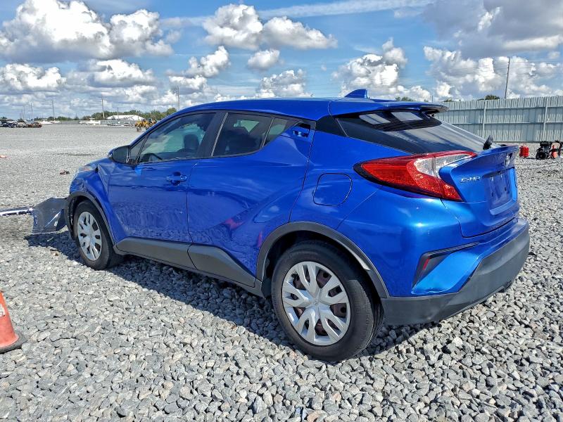 Photo 2 from auction – 2019 TOYOTA C-HR XLE with VIN NMTKHMBX2KR098501