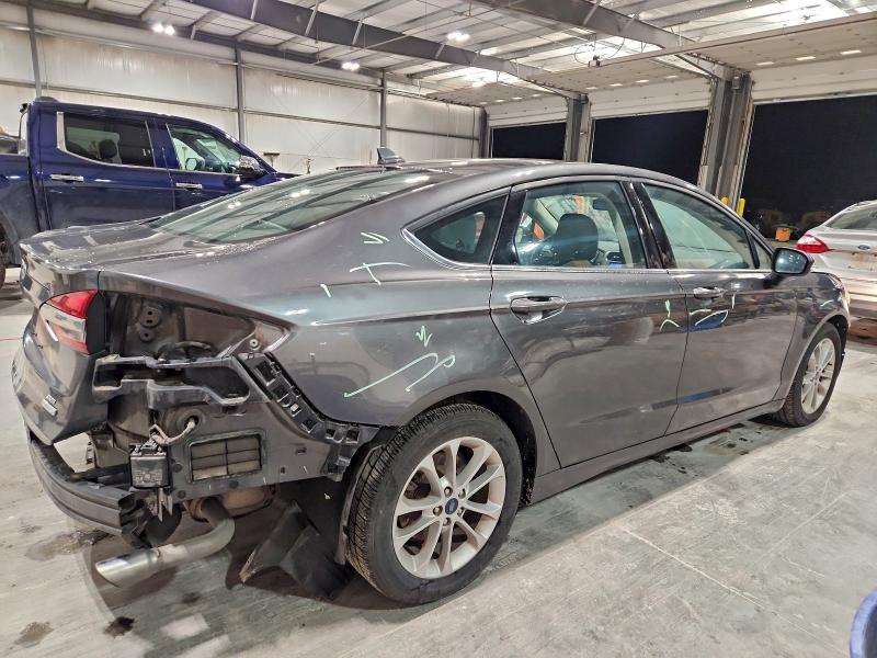 Photo 3 from auction – 2020 FORD FUSION SE with VIN 3FA6P0HD5LR169602