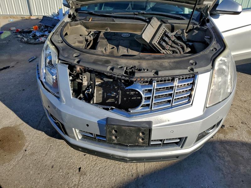 Photo 12 from auction – 2015 CADILLAC SRX PERFOR with VIN 3GYFNFE38FS587058