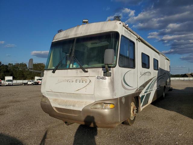 Photo 2 from auction – 2000 FREIGHTLINER CHASSIS X with VIN 4UZ6XLCA9YCG96314