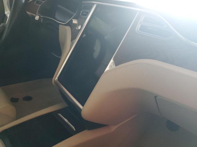 Photo 9 from auction – 2018 TESLA MODEL S with VIN 5YJSA1E49JF249679