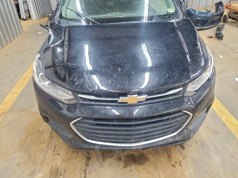 Photo 11 from auction – 2017 CHEVROLET TRAX 1LT with VIN 3GNCJPSB0HL235859