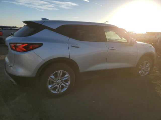 Photo 3 from auction – 2020 CHEVROLET BLAZER 2LT with VIN 3GNKBCRS4LS533319