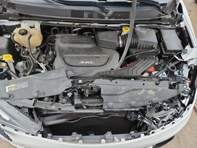 Photo 12 from auction – 2018 CHRYSLER PACIFICA T with VIN 2C4RC1EG2JR228857