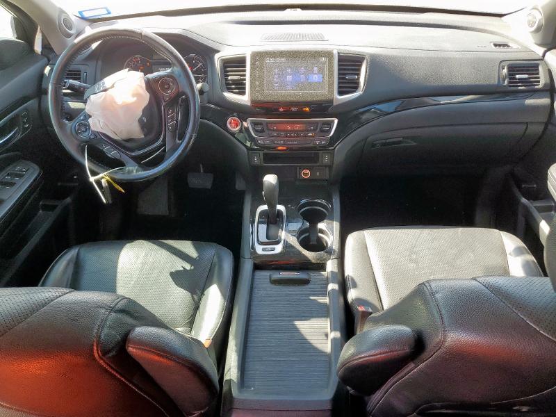 Photo 8 from auction – 2017 HONDA RIDGELINE with VIN 5FPYK3F71HB033239