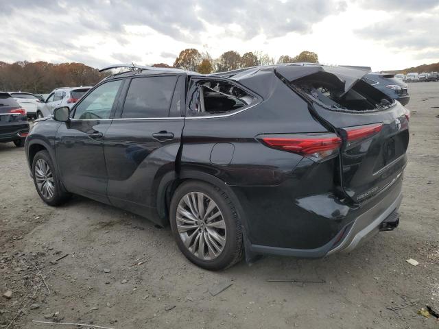 Photo 2 from auction – 2022 TOYOTA HIGHLANDER with VIN 5TDFZRBH8NS182445