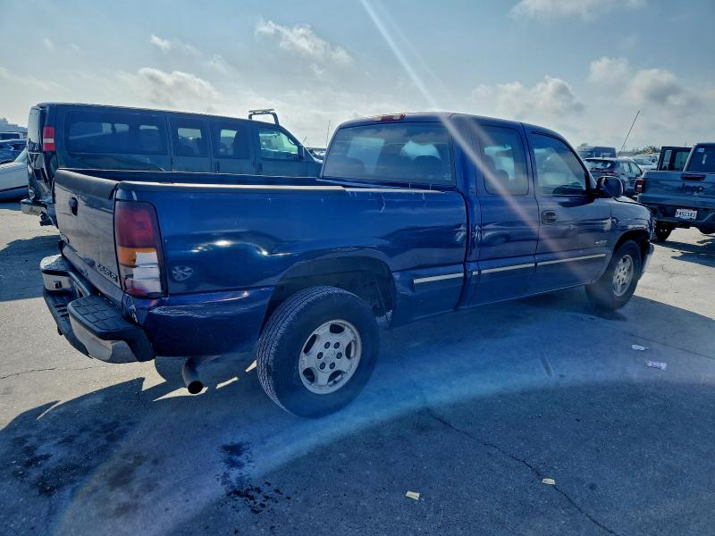 Photo 3 from auction – 2001 CHEVROLET SILVERADO with VIN 2GCEC19V611235347