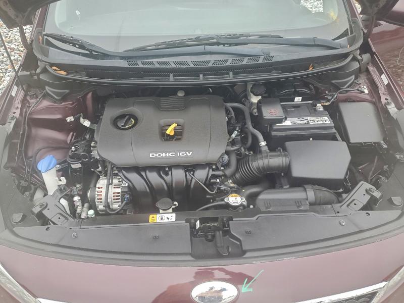 Photo 11 from auction – 2017 KIA FORTE LX with VIN 3KPFL4A74HE112369