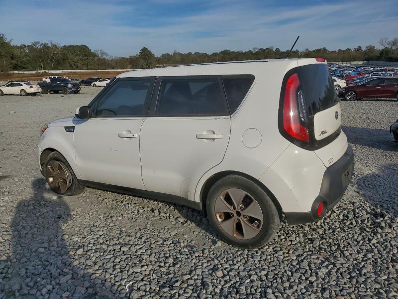Photo 2 from auction – 2016 KIA SOUL with VIN KNDJN2A23G7339788