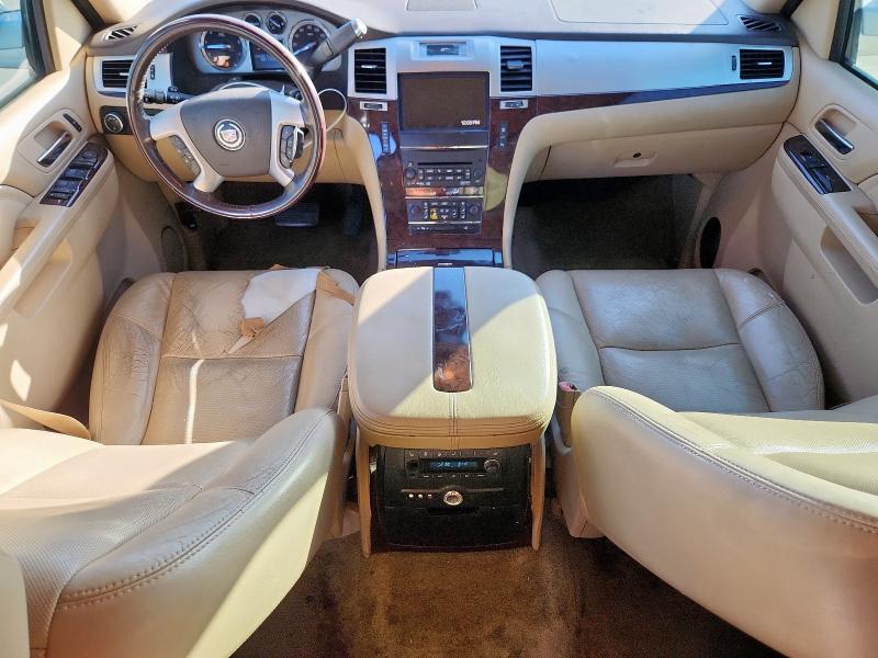 Photo 8 from auction – 2011 CADILLAC ESCALADE E with VIN 1GYS4JEF5BR392403