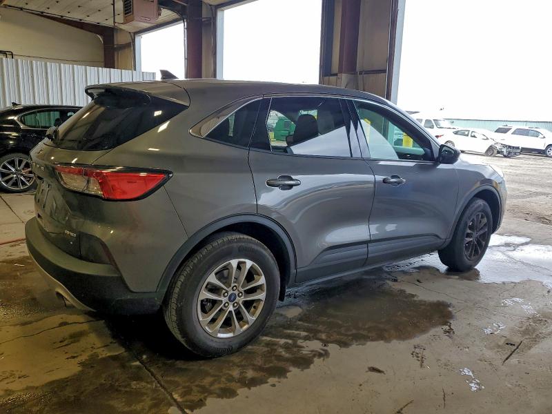Photo 3 from auction – 2022 FORD ESCAPE SE with VIN 1FMCU9G67NUB80332