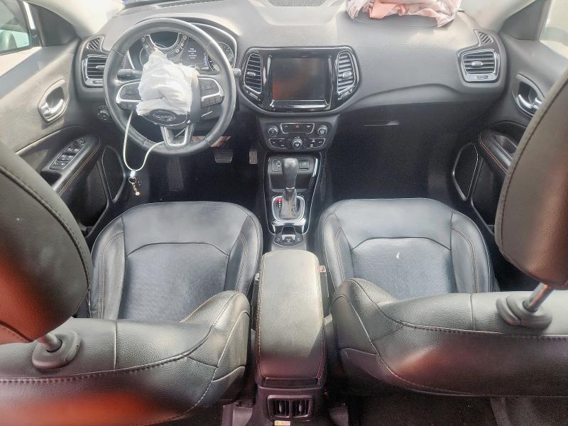 Photo 8 from auction – 2019 JEEP COMPASS with VIN 3C4NJCCB6KT749179