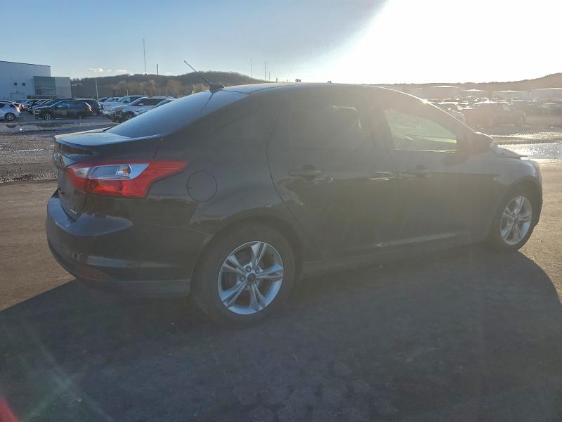 Photo 3 from auction – 2013 FORD FOCUS SE with VIN 1FADP3F22DL354667