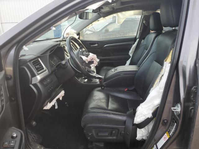 Photo 7 from auction – 2018 TOYOTA HIGHLANDER with VIN 5TDDZRFH3JS866251