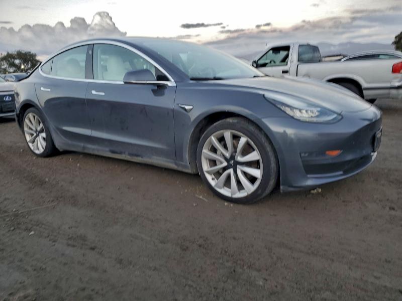 Photo 4 from auction – 2020 TESLA MODEL 3 with VIN 5YJ3E1EB5LF651922