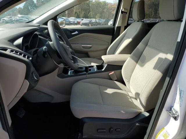 Photo 7 from auction – 2018 FORD ESCAPE SE with VIN 1FMCU0GD7JUA48630