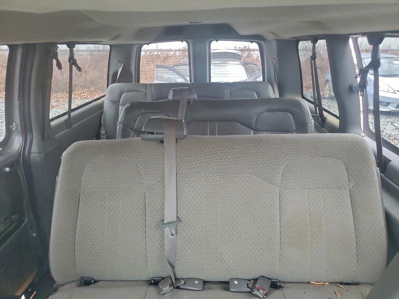 Photo 10 from auction – 2009 CHEVROLET EXPRESS G2 with VIN 1GAGG25K091114452