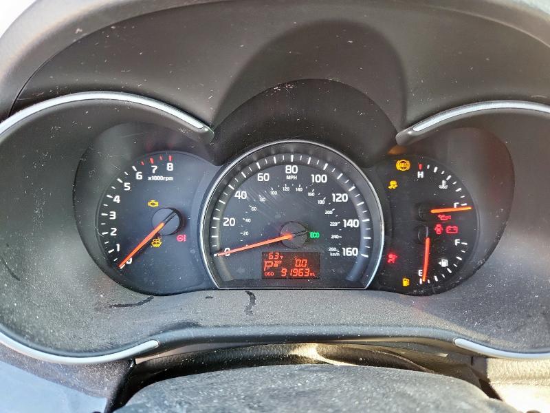 Photo 9 from auction – 2015 KIA SORENTO with VIN 5XYKT3A69FG574734