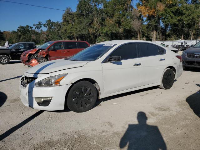 Photo 1 from auction – 2015 NISSAN ALTIMA 2.5 with VIN 1N4AL3AP2FC168633