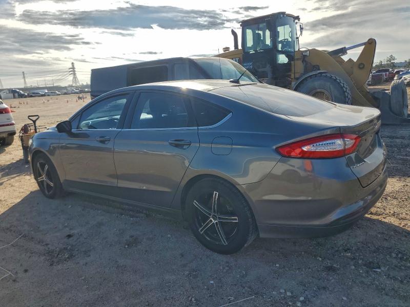 Photo 2 from auction – 2013 FORD FUSION with VIN 3FA6P0HR0DR200848