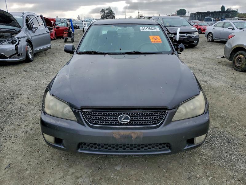 Photo 5 from auction – 2003 LEXUS IS 300 with VIN JTHBD192430070224