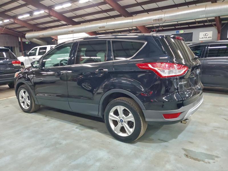 Photo 2 from auction – 2016 FORD ESCAPE SE with VIN 1FMCU9GX2GUB09907