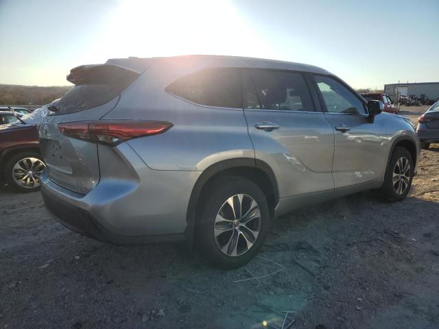 Photo 3 from auction – 2023 TOYOTA HIGHLANDER with VIN 5TDKDRBH7PS017681