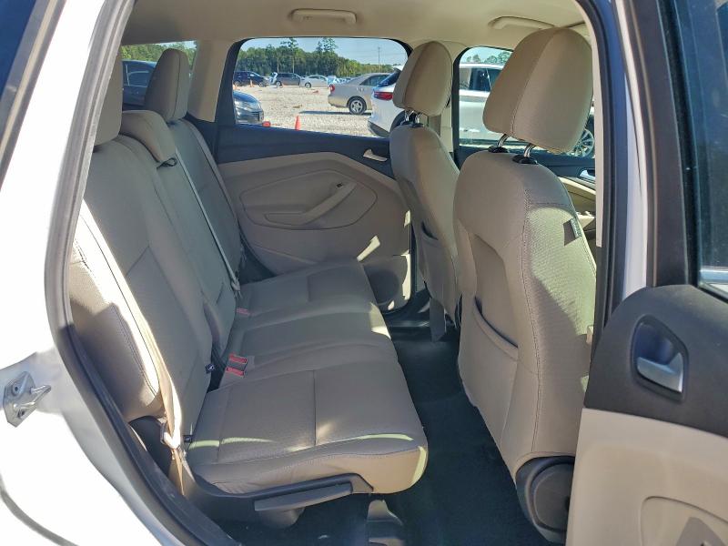 Photo 11 from auction – 2017 FORD ESCAPE SE with VIN 1FMCU0GD5HUC48772