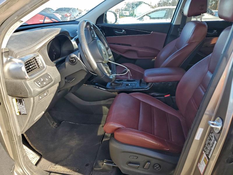 Photo 7 from auction – 2017 KIA SORENTO SX with VIN 5XYPKDA55HG263746