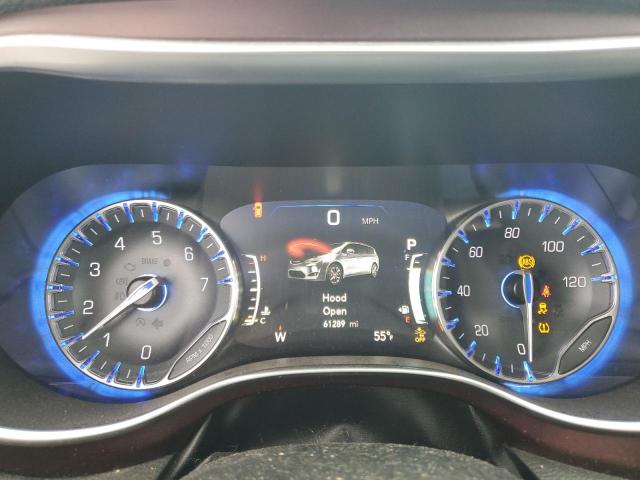 Photo 9 from auction – 2017 CHRYSLER PACIFICA L with VIN 2C4RC1GG0HR552722