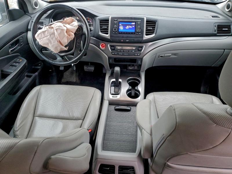 Photo 8 from auction – 2019 HONDA RIDGELINE with VIN 5FPYK2F54KB002826
