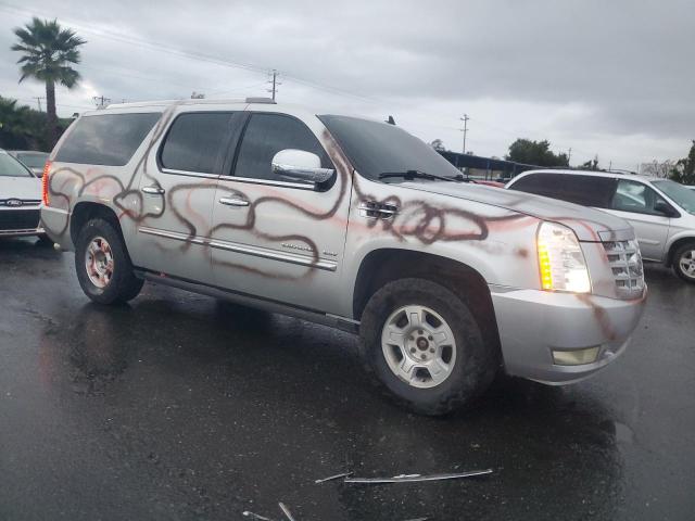 Photo 4 from auction – 2011 CADILLAC ESCALADE with VIN 1GYS4JEF6BR188399