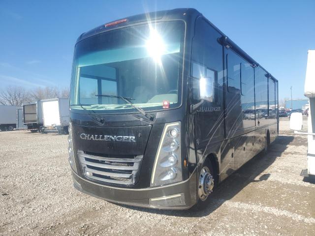 Photo 2 from auction – 2023 THOR MOTOR HOME with VIN 1F66F5DN3N0A06879