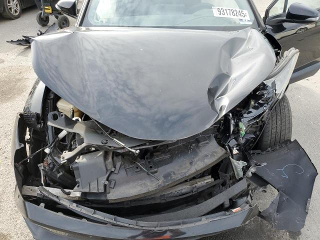Photo 11 from auction – 2019 TOYOTA C-HR XLE with VIN NMTKHMBXXKR091277