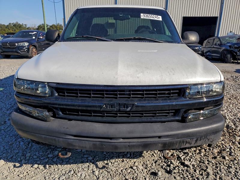 Photo 5 from auction – 2001 CHEVROLET SILVERADO with VIN 2GCEC19T511277099