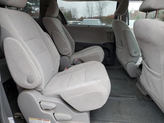 Photo 11 from auction – 2017 TOYOTA SIENNA LE with VIN 5TDJZ3DC3HS177344