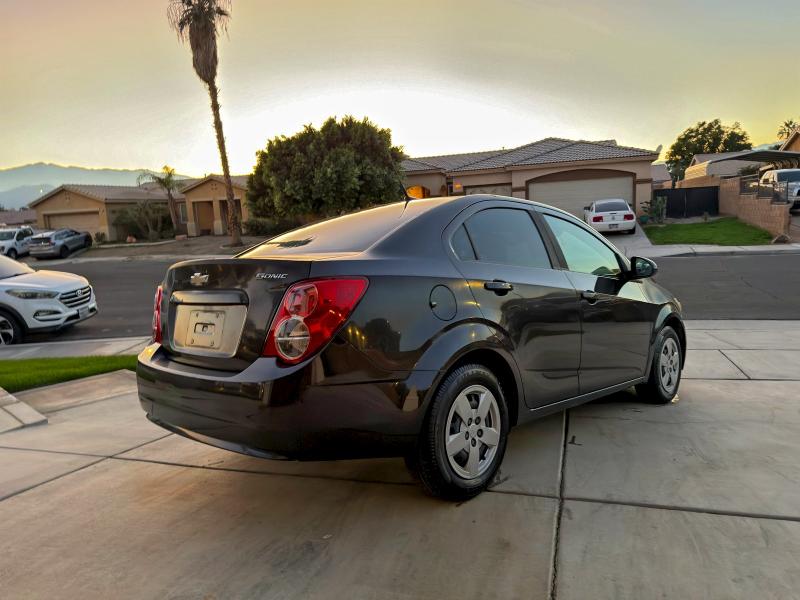 Photo 4 from auction – 2014 CHEVROLET SONIC LS with VIN 1G1JA5SG8E4196738