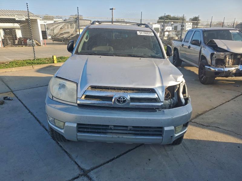 Photo 5 from auction – 2004 TOYOTA 4RUNNER SR with VIN JTEBU14R540027899