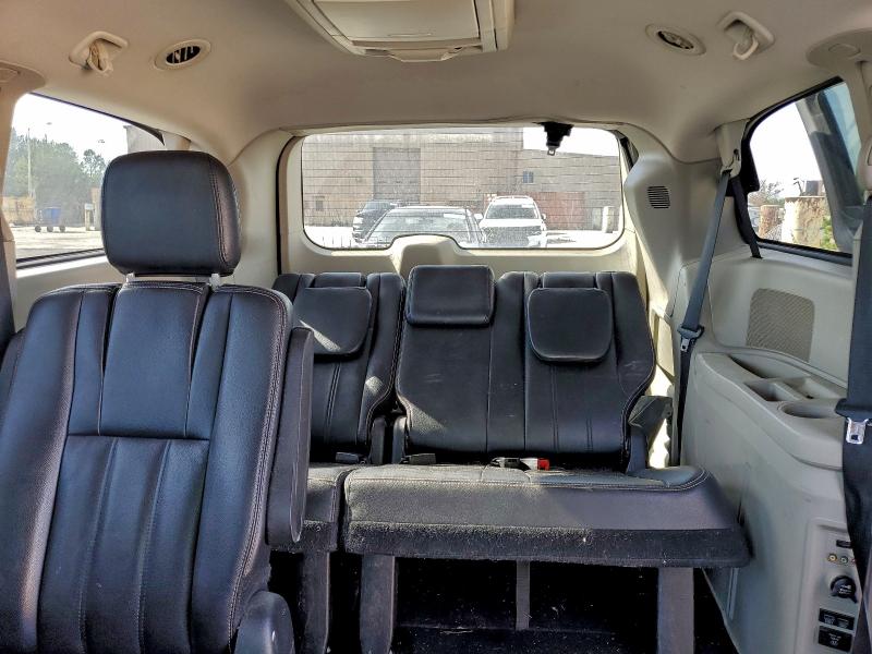 Photo 10 from auction – 2014 CHRYSLER TOWN & COU with VIN 2C4RC1BG1ER363287