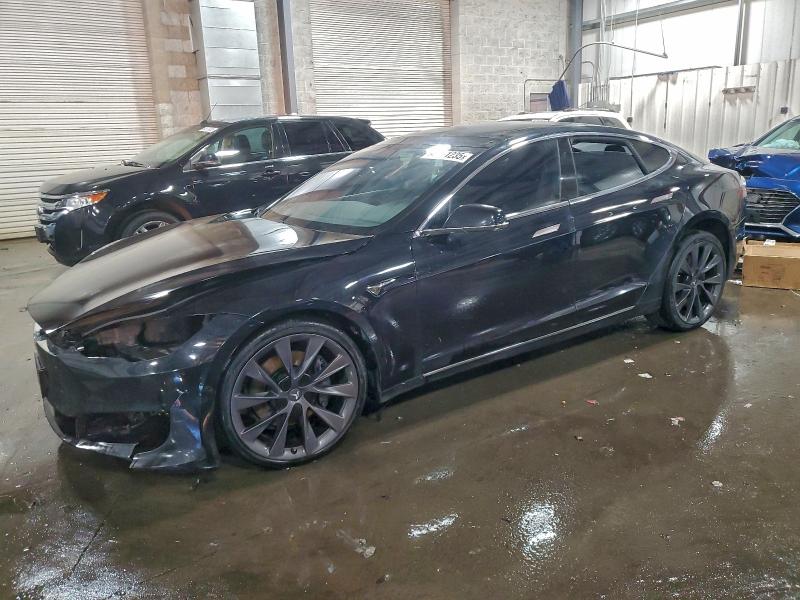 TESLA MODEL S 2018 with VIN 5YJSA1E23JF263219 - Photo from auction