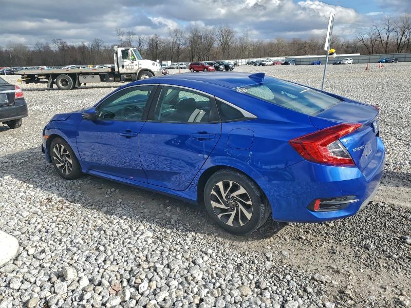 Foto 2 de la subasta – 2017 HONDA CIVIC EX con VIN 19XFC2F78HE203013