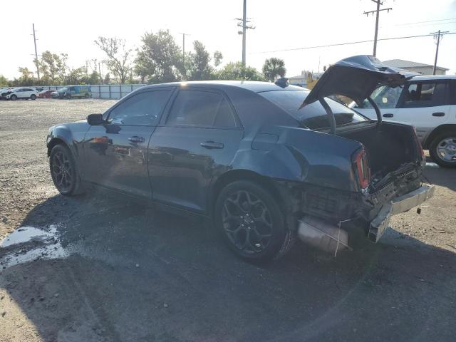 Photo 2 from auction – 2019 CHRYSLER 300 S with VIN 2C3CCAGGXKH698357