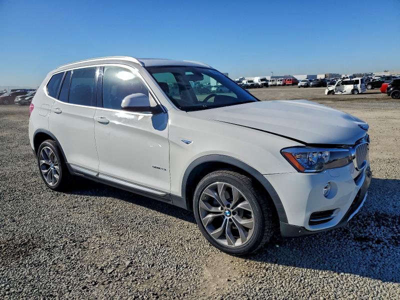 Zdjęcie 4 z aukcji – 2015 BMW X3 z VIN 5UXWZ7C51F0F75654