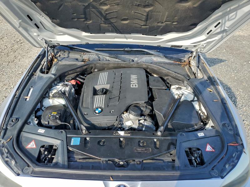 Photo 11 from auction – 2011 BMW 528 I with VIN WBAFR1C54BC739335