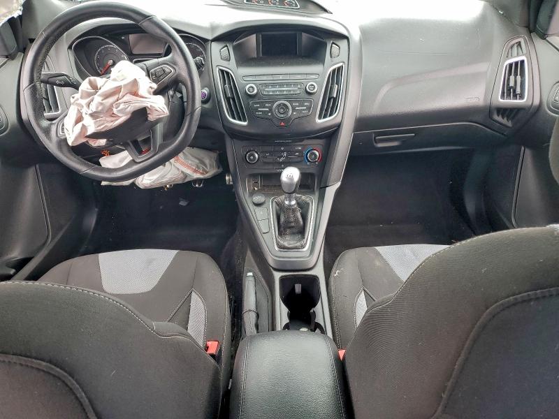 Photo 8 from auction – 2018 FORD FOCUS with VIN 1FADP3L95JL332109