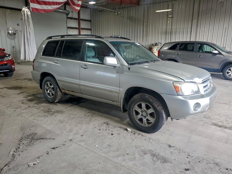 Photo 4 from auction – 2005 TOYOTA HIGHLANDER with VIN JTEEP21A150083624