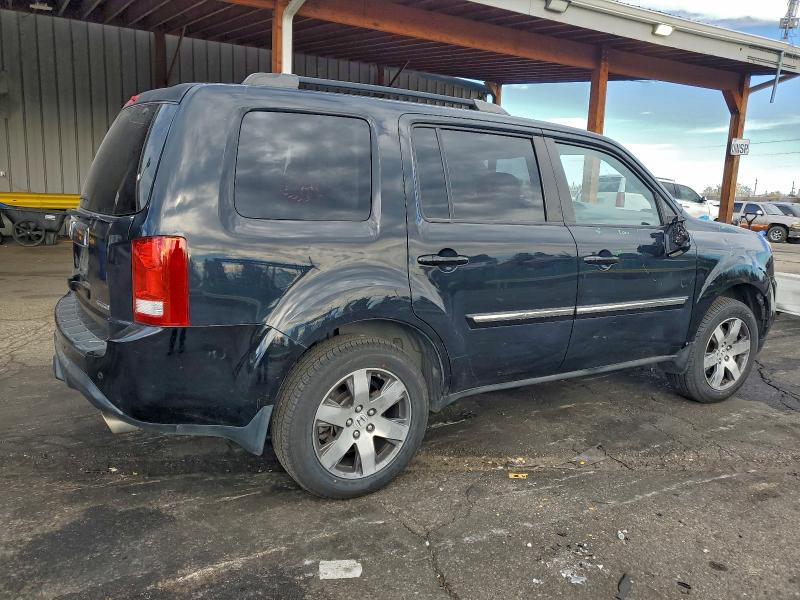 Photo 3 from auction – 2014 HONDA PILOT TOUR with VIN 5FNYF3H90EB008209