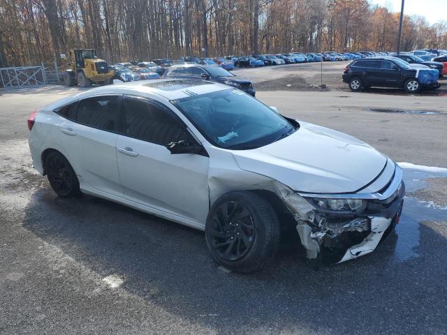 Photo 4 from auction – 2018 HONDA CIVIC EX with VIN 19XFC2F72JE208164