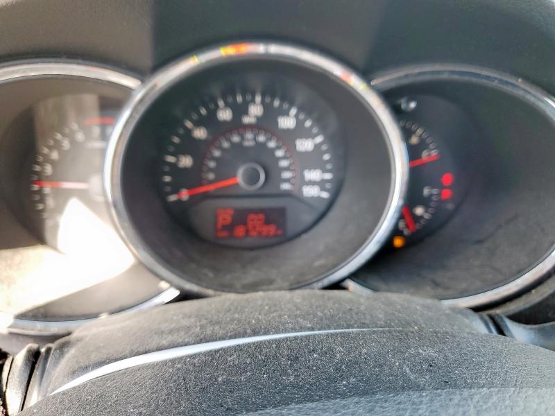 Photo 9 from auction – 2011 KIA SORENTO BA with VIN 5XYKTCA13BG029630