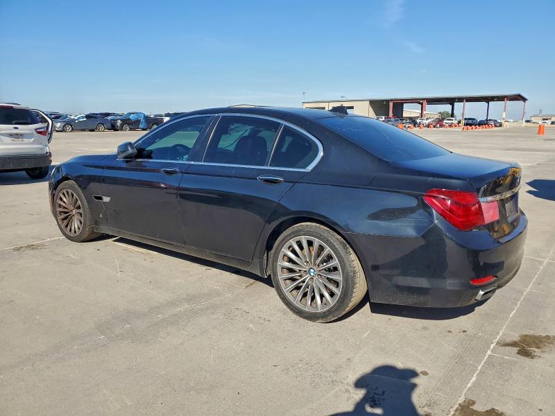 Photo 2 from auction – 2012 BMW 740 I with VIN WBAKA4C55CDS99273
